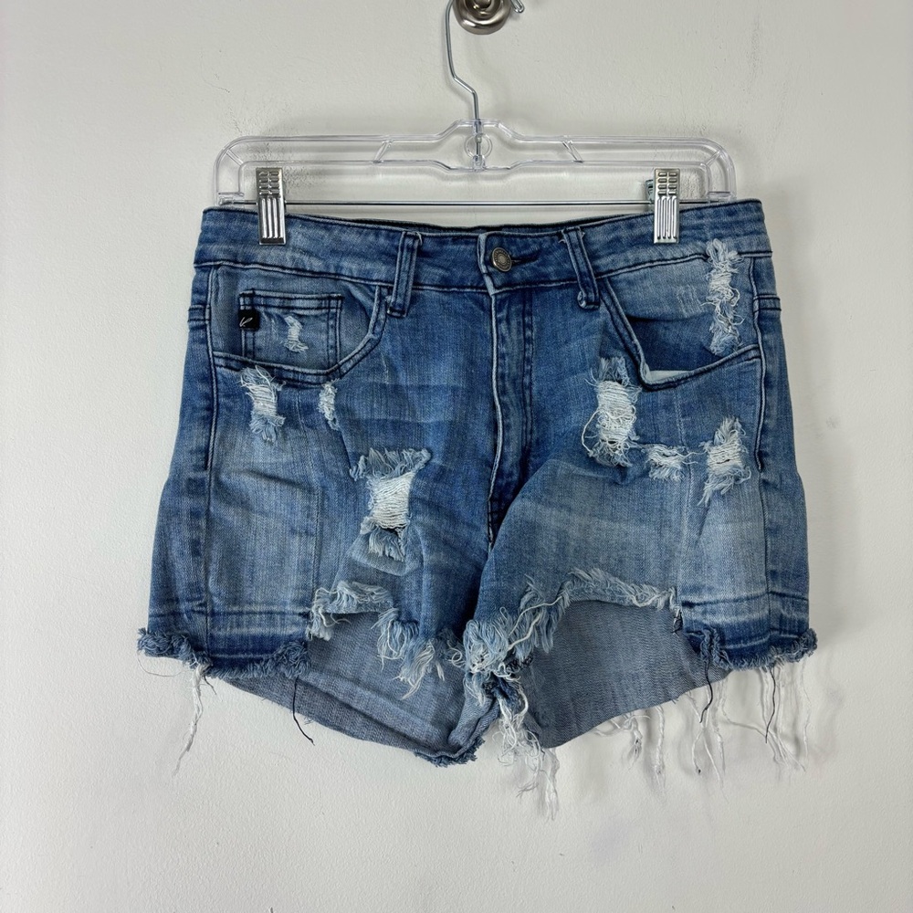 Kancan Stretch Denim Shorts Women’s 29 Light Wash Distressed Slimming Comfort